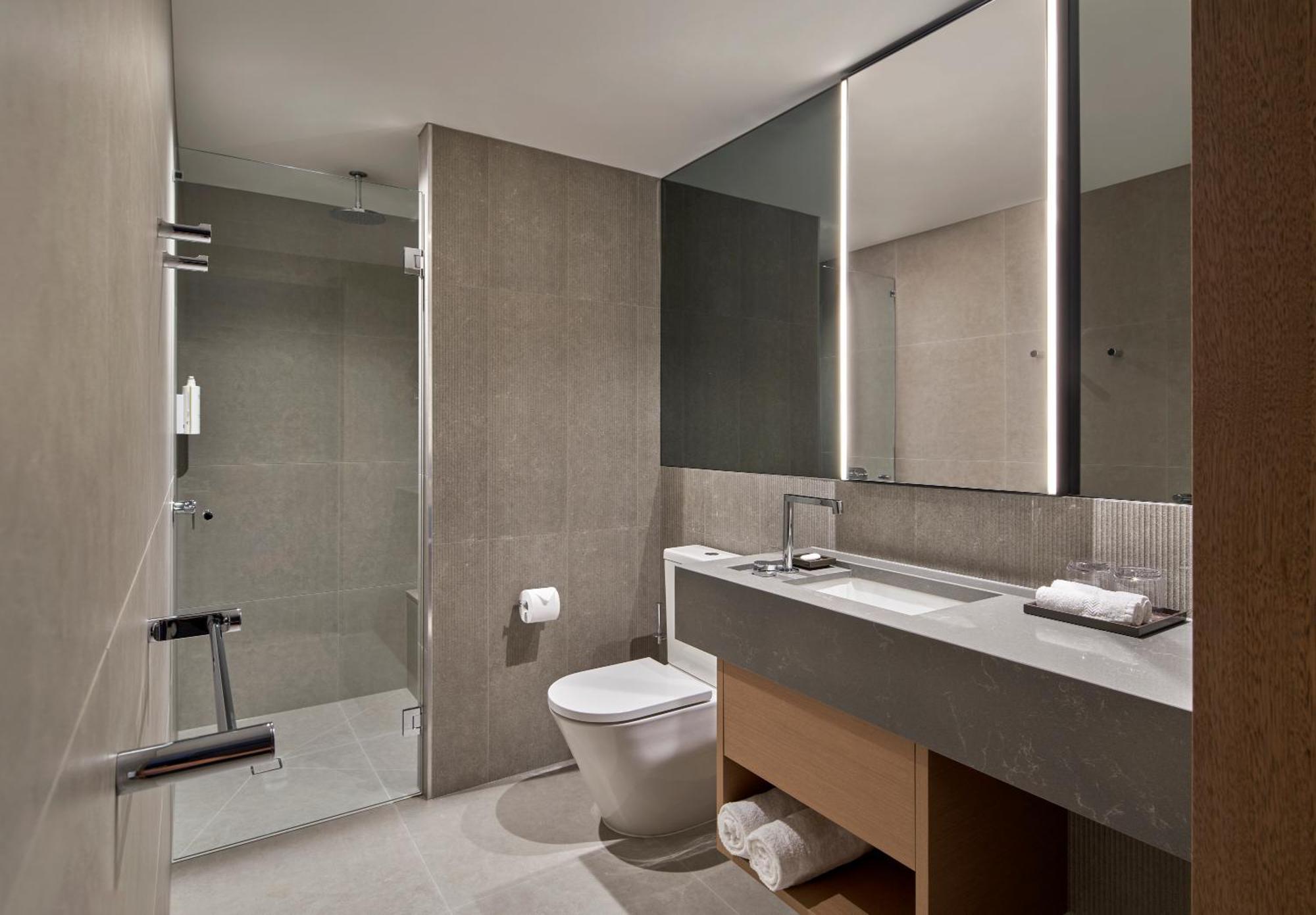 Hotel Courtyard By Marriott Melbourne Flagstaff Gardens Exterior foto